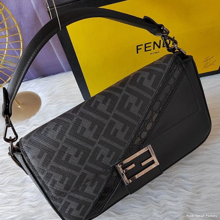 Affordable HOT Motif Black Fabric Baguette Fendi FF Bag Medium In 0807